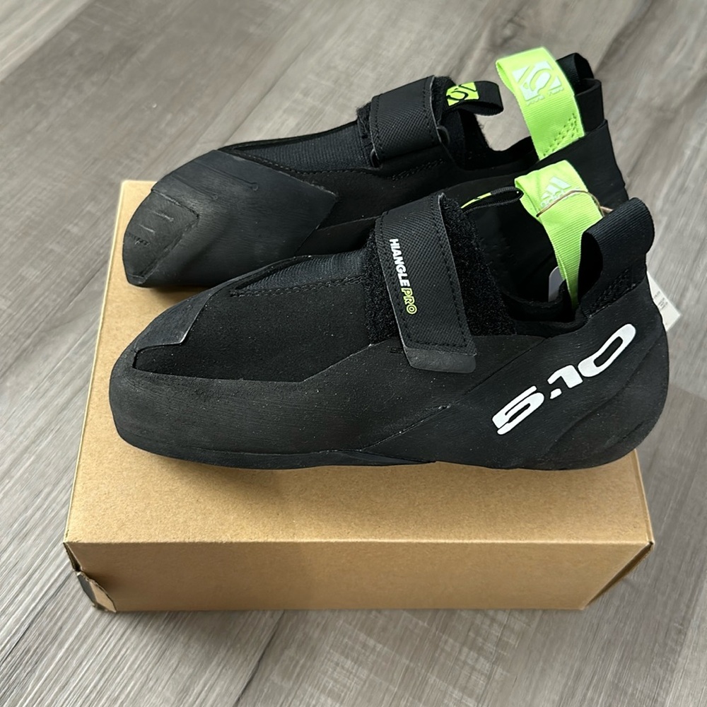 NWT adidas five ten hiangle pro FV4744